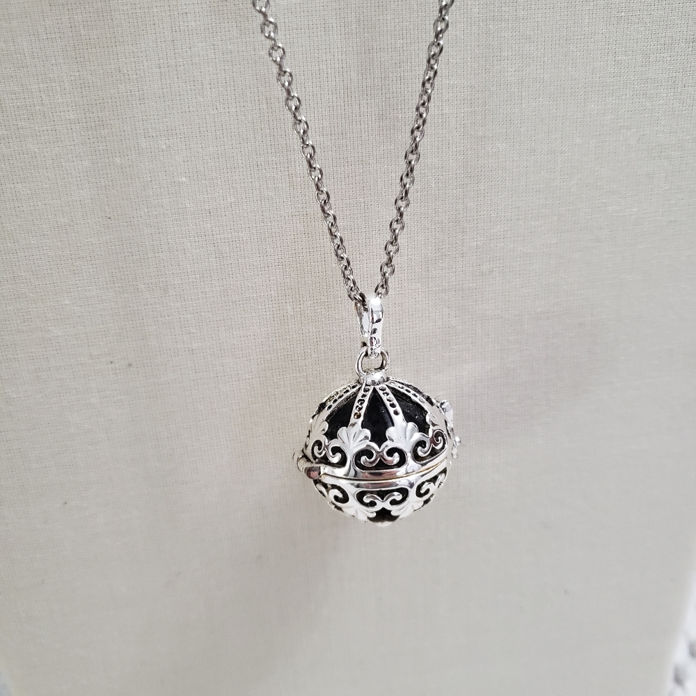 Aromatherapy Necklace